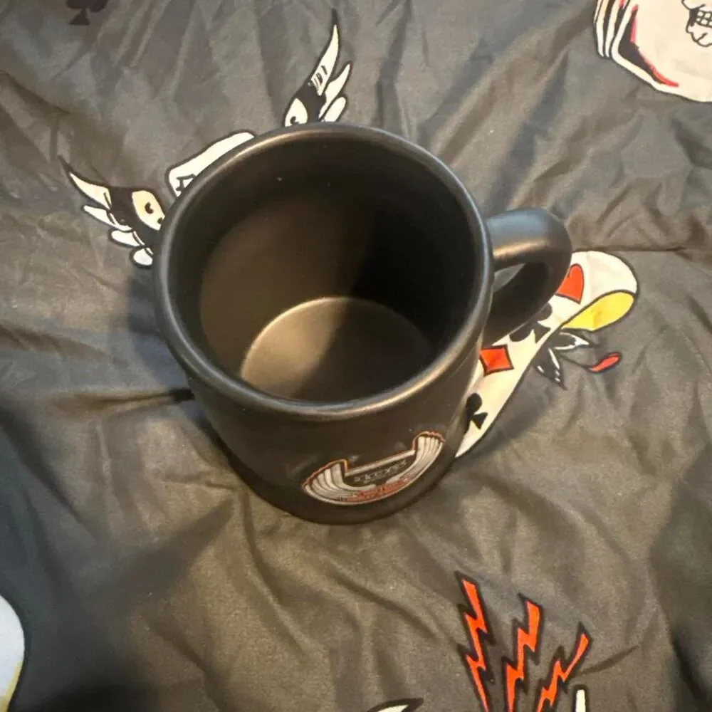 Harley-davidson Black Dinnerware